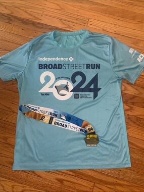 Philadelphia Broad Street Run 2024 Tee & Medal